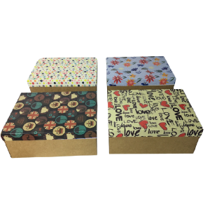 CAIXA PRES.26X18X10CM KRAFT ESTAMPADA